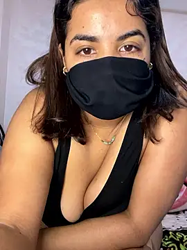 Snapshot of Louli_ta chatting on 01/08/26, 08:48 Louli ta online show from 01/08/26, 08:48