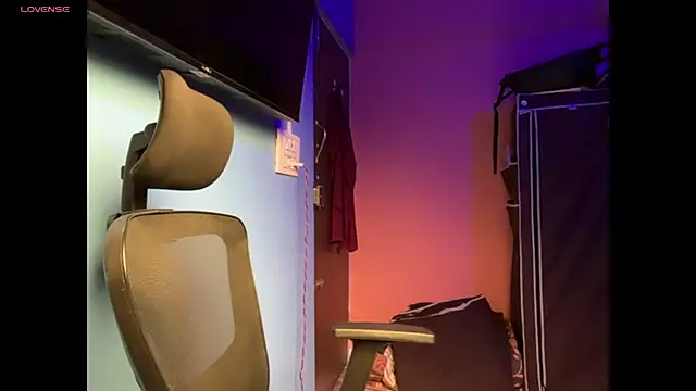 screwdrivertournevis3 online show from 02/17/25, 05:12