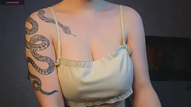 Anna Carters online show from 11/20/25, 08:48