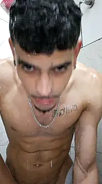 AkauanBR online show from 02/18/25, 05:42