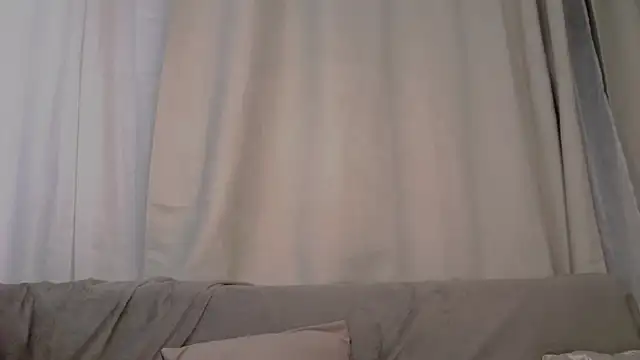 JanelleBrown  online show from 12/20/25, 02:53