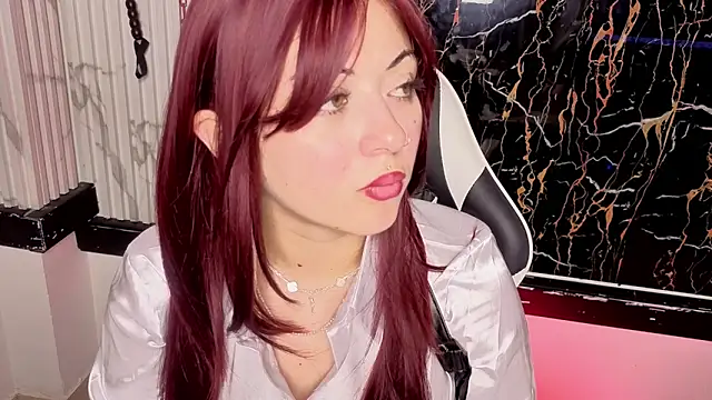 Guxplo  online show from 10/31/25, 01:19