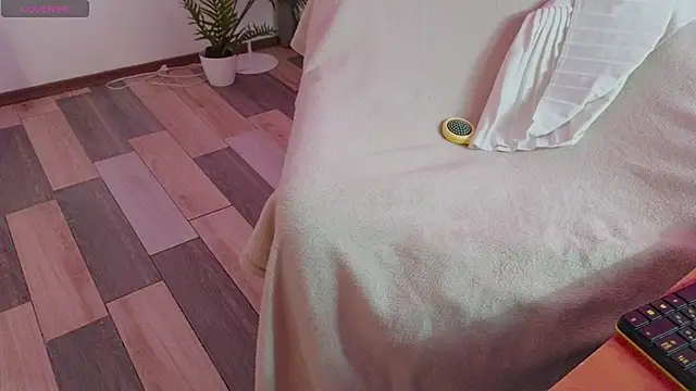 baby debbie online show from 01/09/26, 04:08