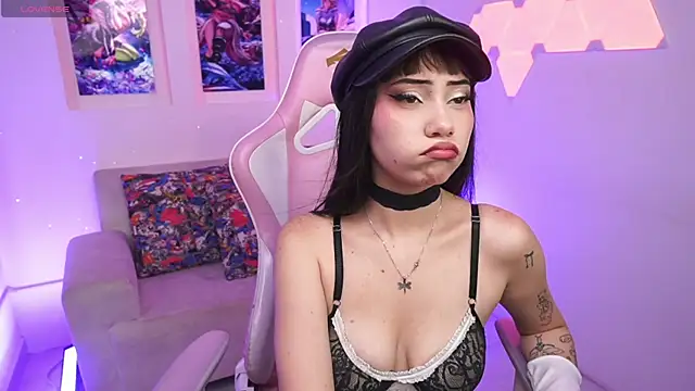 SaharaKramer online show from 02/20/25, 07:19