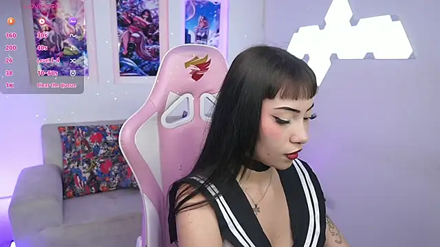 SaharaKramer online show from 02/17/25, 07:12