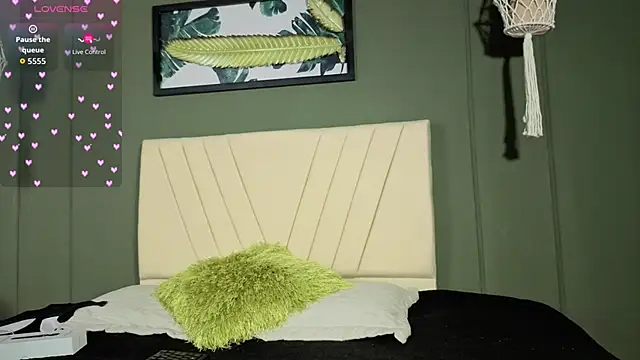 aitana garcia  online show from 03/05/26, 11:07