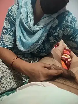 indian couple4 online show from 10/30/25, 04:33