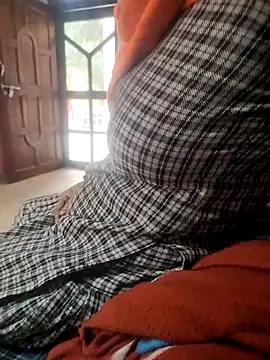 indian couple4 online show from 11/29/25, 02:44