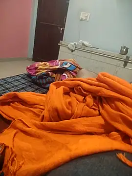 indian couple4 online show from 11/12/25, 04:00