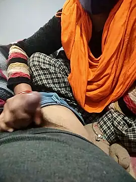 indian couple4 online show from 01/10/26, 10:32