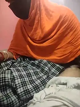 indian couple4 online show from 11/14/25, 01:09