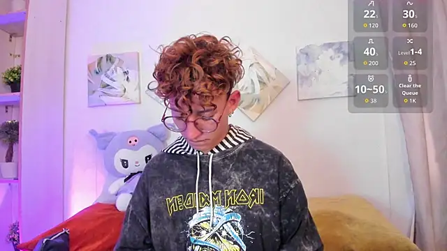 iiangel  online show from 11/21/25, 06:51