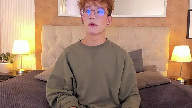 iiangel  online show from 11/07/25, 03:00