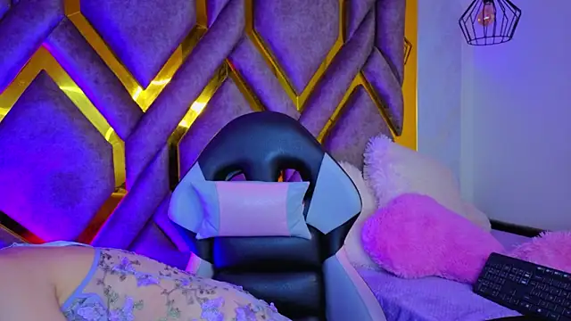 Valuh Blake online show from 03/12/26, 04:29