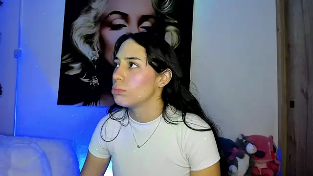 TANIA 06 online show from 11/18/25, 02:53