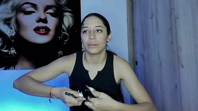 TANIA 06 online show from 10/10/25, 01:23