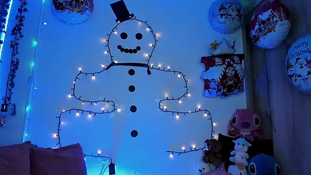 TANIA 06 online show from 12/17/25, 01:16