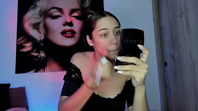 TANIA 06 online show from 10/16/25, 01:19