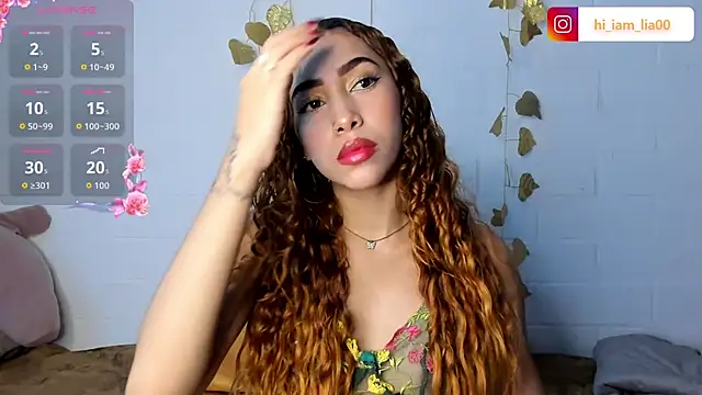 LiaHansson online show from 10/02/25, 04:21