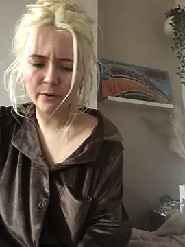 Blondie Sofia Essexbabe online show from 11/12/25, 11:03