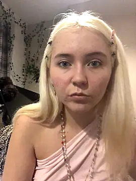 Blondie Sofia Essexbabe online show from 11/08/25, 07:39