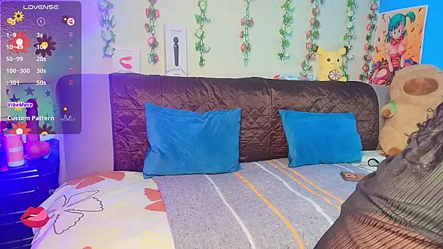 Vicky Miller 05 online show from 11/17/25, 06:56