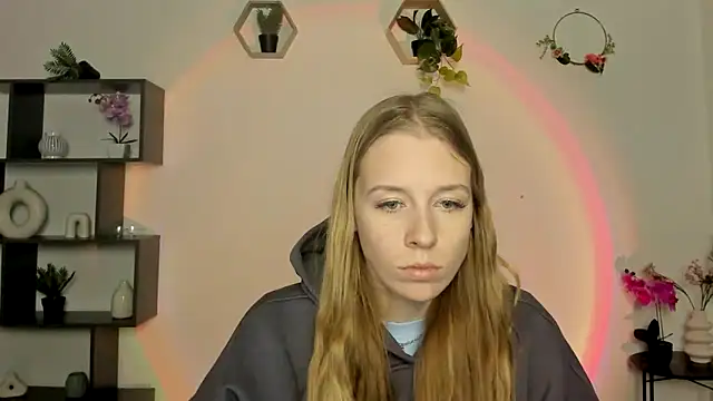 Snapshot of AnnNorriss chatting on 03/03/25, 05:09 AnnNorriss online show from 03/03/25, 05:09