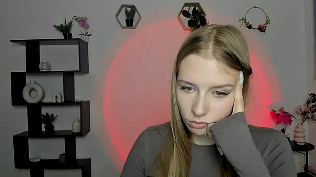 Snapshot of AnnNorriss chatting on 02/26/25, 04:49 AnnNorriss online show from 02/26/25, 04:49