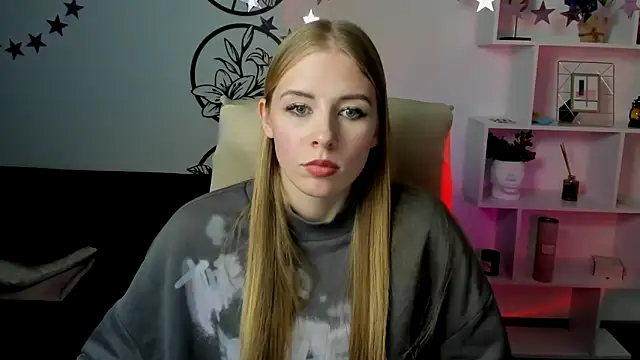 Snapshot of AnnNorriss chatting on 03/05/25, 05:08 AnnNorriss online show from 03/05/25, 05:08