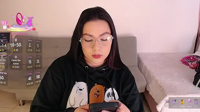 emily-777 online show from 11/06/25, 06:56