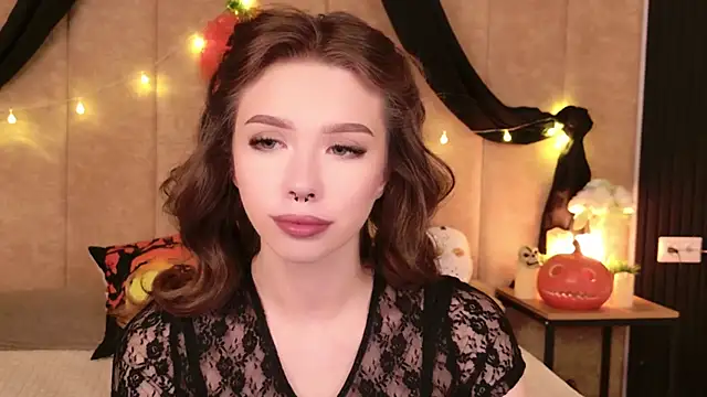 Sierra Fane online show from 10/25/25, 05:50