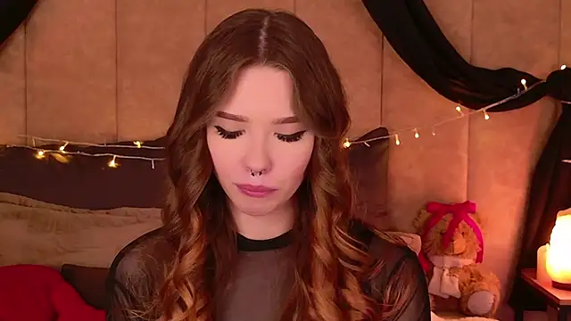 Sierra Fane online show from 03/22/25, 11:42