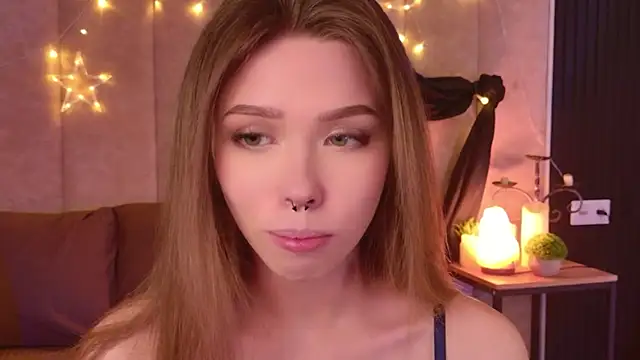 Sierra Fane online show from 04/03/26, 12:33