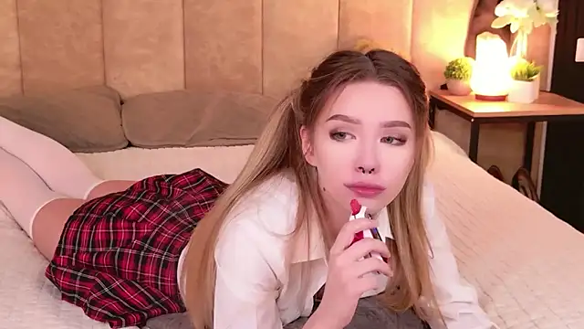 Sierra Fane online show from 11/22/25, 10:58