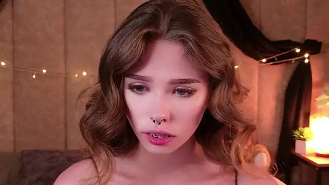 Sierra Fane online show from 09/12/25, 09:03