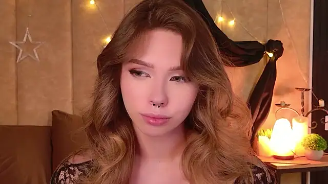 Sierra Fane online show from 04/13/26, 11:03