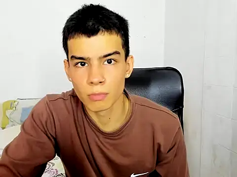 seigfried0 online show from 02/19/25, 07:05