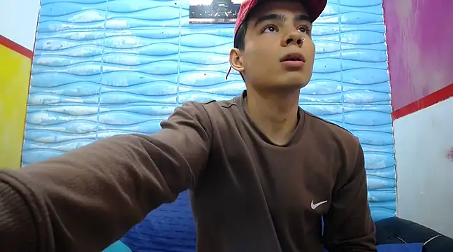 seigfried0 online show from 03/05/25, 07:06