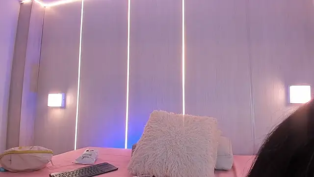 Snapshot of sasha_riverss chatting on 05/25/26, 07:45 sasha riverss online show from 05/25/26, 07:45