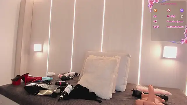 sasha riverss online show from 09/09/25, 07:34