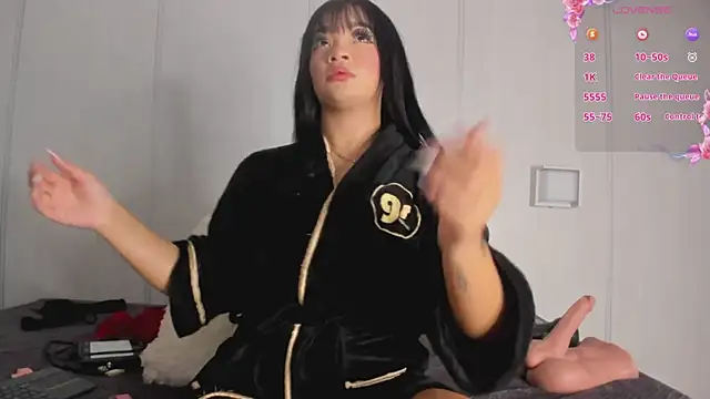 sasha riverss online show from 09/23/25, 07:43