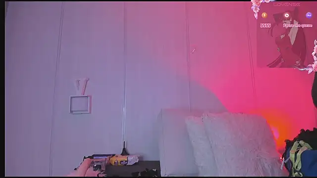 sasha riverss online show from 11/10/25, 04:39