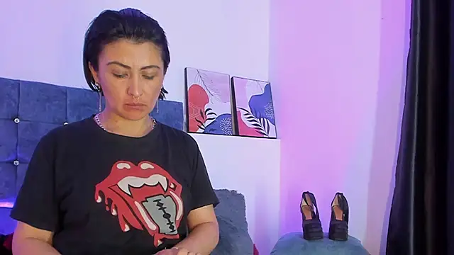 lilith catt online show from 02/26/25, 01:57