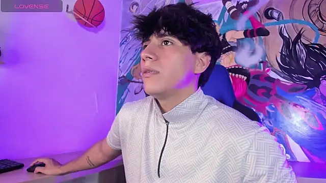 Allex Cano online show from 03/18/26, 07:37