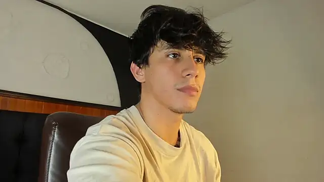 Allex Cano online show from 03/02/26, 05:19