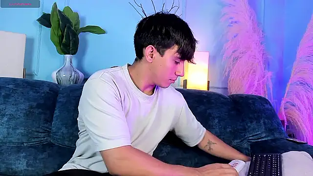 Allex Cano online show from 01/08/26, 07:20