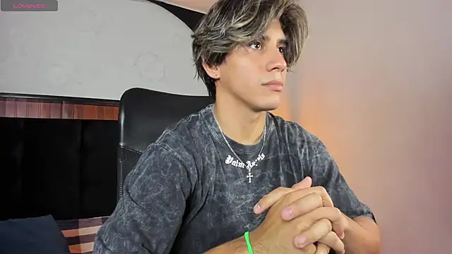 Allex Cano online show from 09/12/25, 07:35