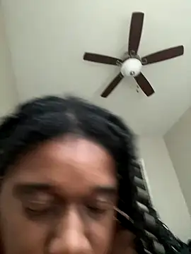 Deshay30 online show from 09/29/25, 07:30