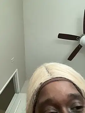 Deshay30 online show from 11/12/25, 10:13