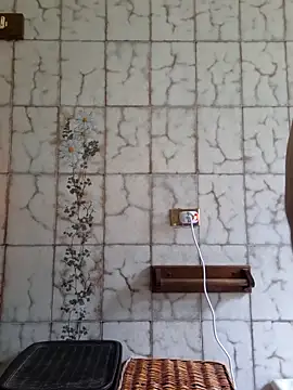 mauroxx08 online show from 02/19/25, 08:22